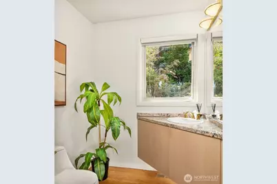 936 170th Place SE, Bellevue, WA 98008 - Photo 20