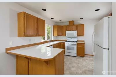 2343 Steamboat Loop E, Port Orchard, WA 98366 - Photo 14