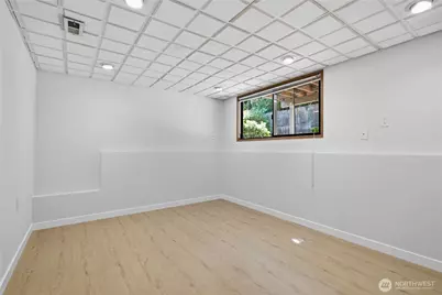 2719 NE 4th Court, Renton, WA 98056 - Photo 22