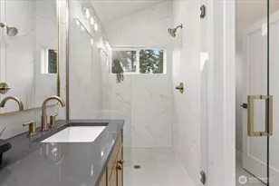 14308 B Roslyn Pl N, Seattle, WA 98133 - Photo 6