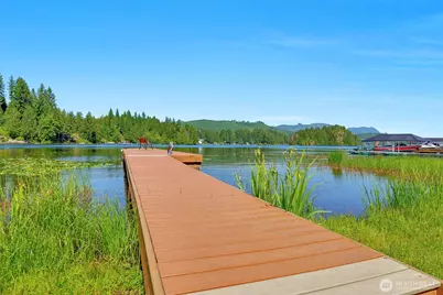 32893 S Shore Drive, Mount Vernon, WA 98274 - Photo 4