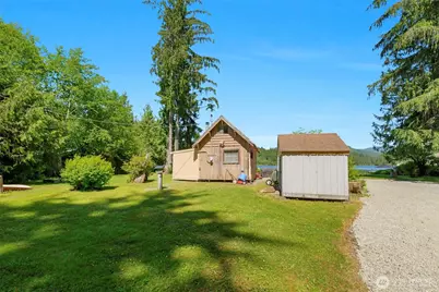 32893 S Shore Drive, Mount Vernon, WA 98274 - Photo 10