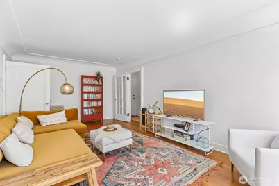 2634 Franklin Avenue E #304, Seattle, WA 98102 - Photo 4