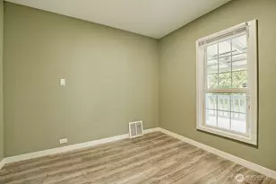 98178 5330 S Creston St, Seattle, WA 98178 - Photo 4