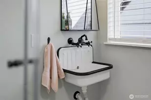 3826 S 8th St, Tacoma, WA 98405 - Photo 20