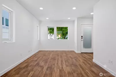 12516 15th Avenue NE #A, Seattle, WA 98125 - Photo 4