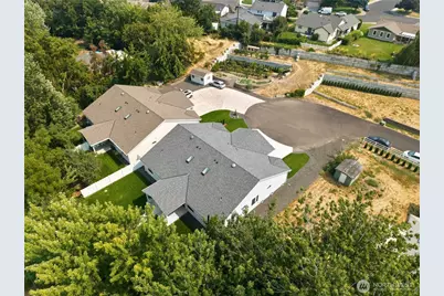 1037 SE Date Avenue #2, College Place, WA 99324 - Photo 32
