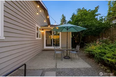 22818 SE 288th Street, Maple Valley, WA 98038 - Photo 32