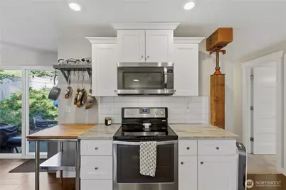 22818 SE 288th Street, Maple Valley, WA 98038 - Photo 16