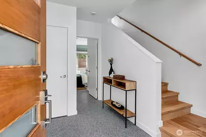1753 18th Avenue S, Seattle, WA 98144 - Photo 8
