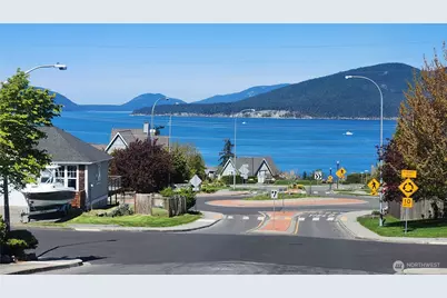 4410 Glasgow Way, Anacortes, WA 98221 - Photo 38