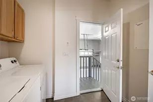4410 Glasgow Way, Anacortes, WA 98221 - Photo 18