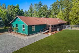 32113 98th Ave E, Eatonville, WA 98328 - Photo 40