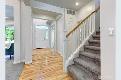 19003 NE 68th Street, Redmond, WA 98052 - Photo 22