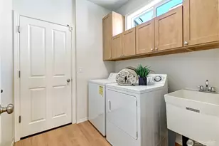 19003 NE 68th St, Redmond, WA 98052 - Photo 40
