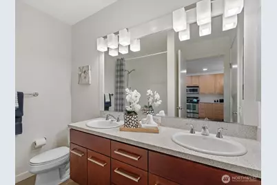 655 W Crockett Street #A202, Seattle, WA 98109 - Photo 16
