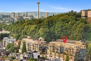 655 W Crockett St, Seattle, WA 98109 - Photo 36