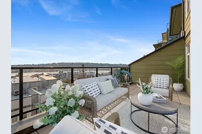 655 W Crockett Street #A202, Seattle, WA 98109 - Photo 4