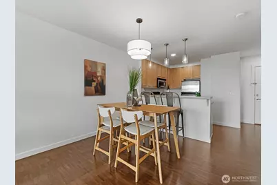 655 W Crockett Street #A202, Seattle, WA 98109 - Photo 14
