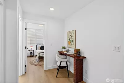 6318 41st Avenue SW #B, Seattle, WA 98136 - Photo 8