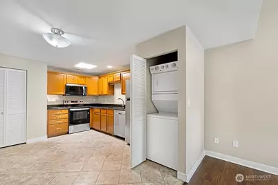 4308 NE Sunset Boulevard #U-4, Renton, WA 98059 - Photo 12