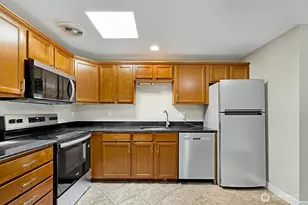 4308 NE Sunset Blvd, Renton, WA 98059 - Photo 10