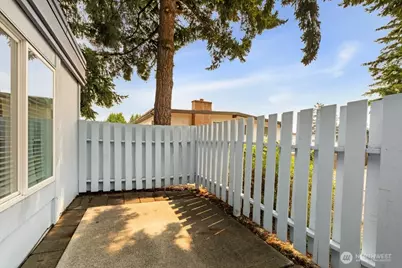 4308 NE Sunset Boulevard #U-4, Renton, WA 98059 - Photo 4