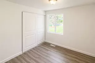 9439 11th Ave SW, Seattle, WA 98106 - Photo 8