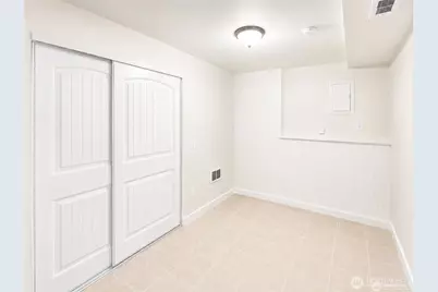 9439 11th Avenue SW, Seattle, WA 98106 - Photo 16