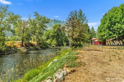 8811 Entiat River Road, Entiat, WA 98822 - Photo 20