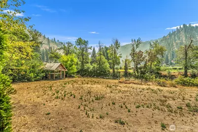 8811 Entiat River Road, Entiat, WA 98822 - Photo 22