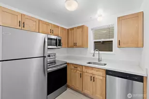 3217 Norton Ave, Everett, WA 98201 - Photo 8