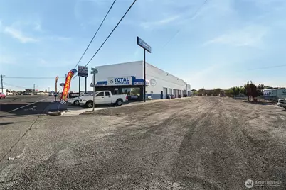 1706 W Broadway Avenue, Moses Lake, WA 98837 - Photo 8