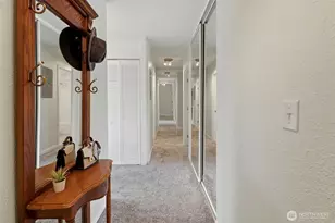 924 Shorewood Dr, Bremerton, WA 98312 - Photo 18