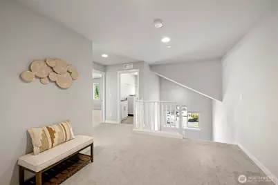 19105 123rd Avenue SE, Renton, WA 98058 - Photo 14