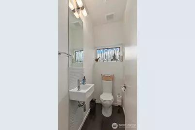 8503 14th Avenue NW, Seattle, WA 98117 - Photo 18