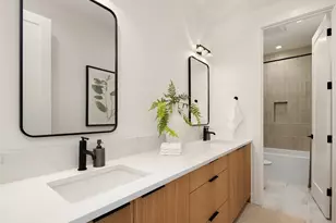 15640 NE 1st Pl, Bellevue, WA 98008 - Photo 20
