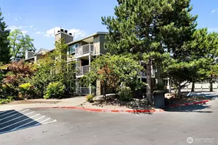 300 N 130th St, Seattle, WA 98133 - Photo 2
