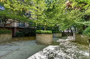 700 E Denny Way, Seattle, WA 98122 - Photo 14