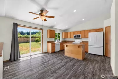10322 249th Street Ct E, Graham, WA 98338 - Photo 26