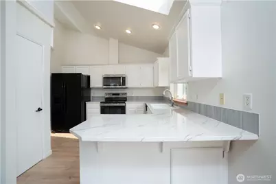 3701 Browns Point Boulevard, Tacoma, WA 98422 - Photo 10