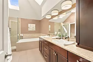 10210 NE 154th St, Bothell, WA 98011 - Photo 20