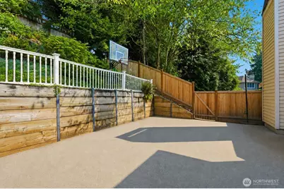 10210 NE 154th Street, Bothell, WA 98011 - Photo 28