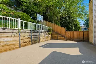 10210 NE 154th St, Bothell, WA 98011 - Photo 28