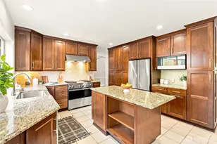 10210 NE 154th St, Bothell, WA 98011 - Photo 4