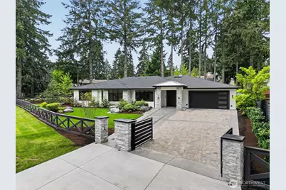 12608 NE 30th Street, Bellevue, WA 98005 - Photo 2