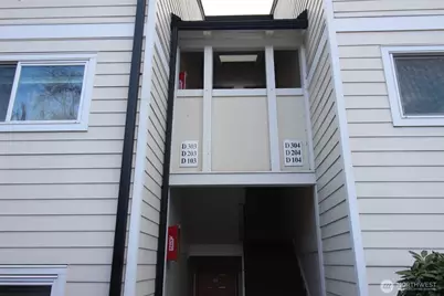 15210 Macadam Road S #D304, Tukwila, WA 98188 - Photo 1