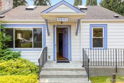 2501 SW 112th Street, Seattle, WA 98146 - Photo 2