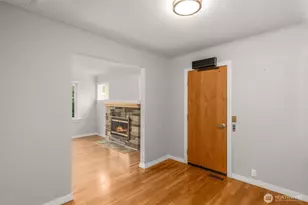 2501 SW 112th St, Seattle, WA 98146 - Photo 14