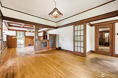4747 4th Avenue NE, Seattle, WA 98105 - Photo 10